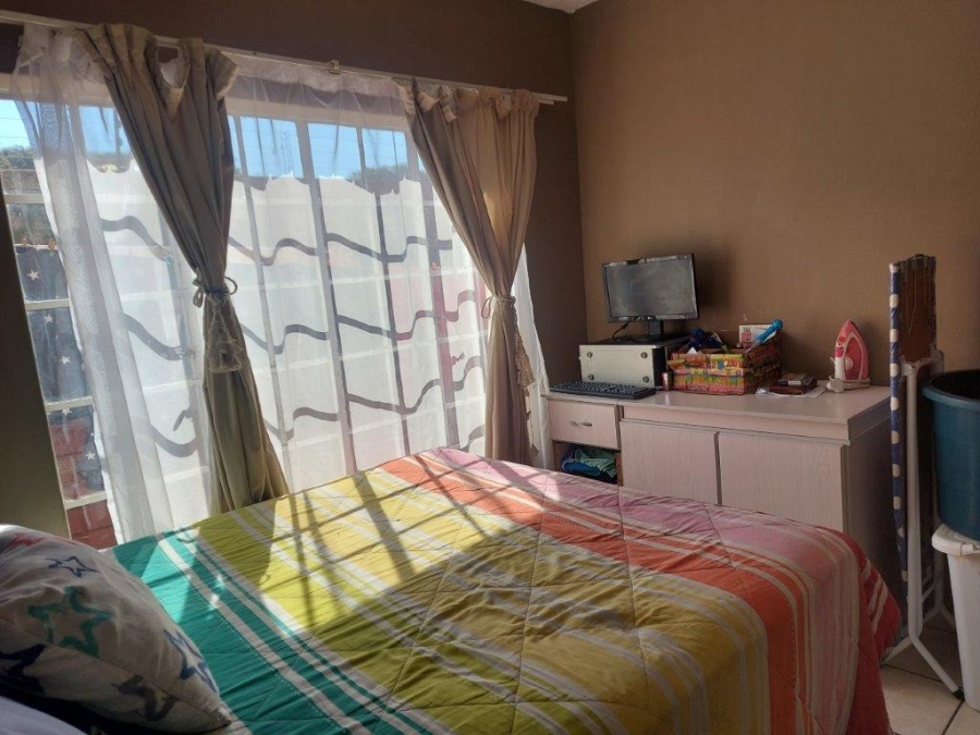 2 Bedroom Property for Sale in Rustenburg Central North West